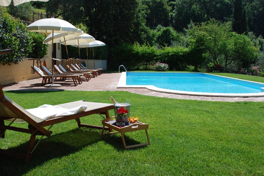 Il Poggiolo Di Parrano Pension Buitenkant foto