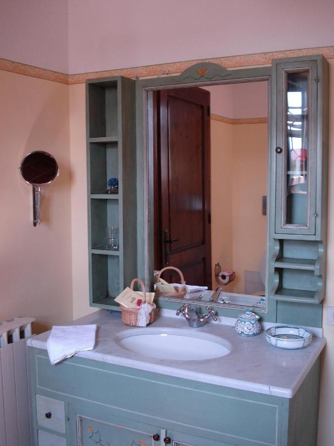 Il Poggiolo Di Parrano Pension Buitenkant foto